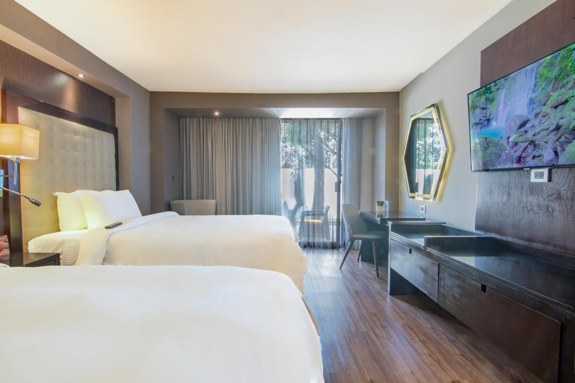 Hotel Lucerna Tijuana Kültér fotó