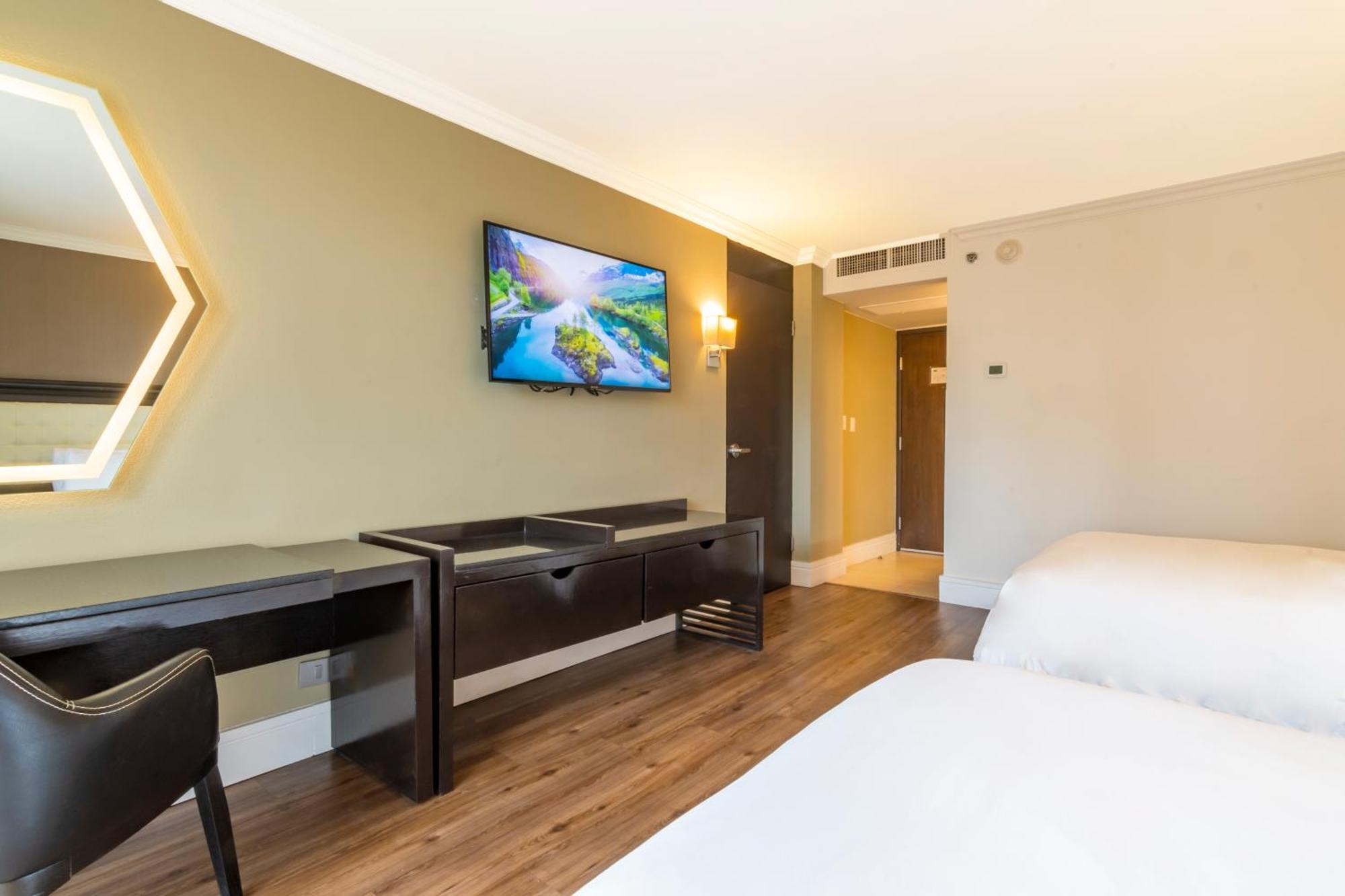 Hotel Lucerna Tijuana Kültér fotó