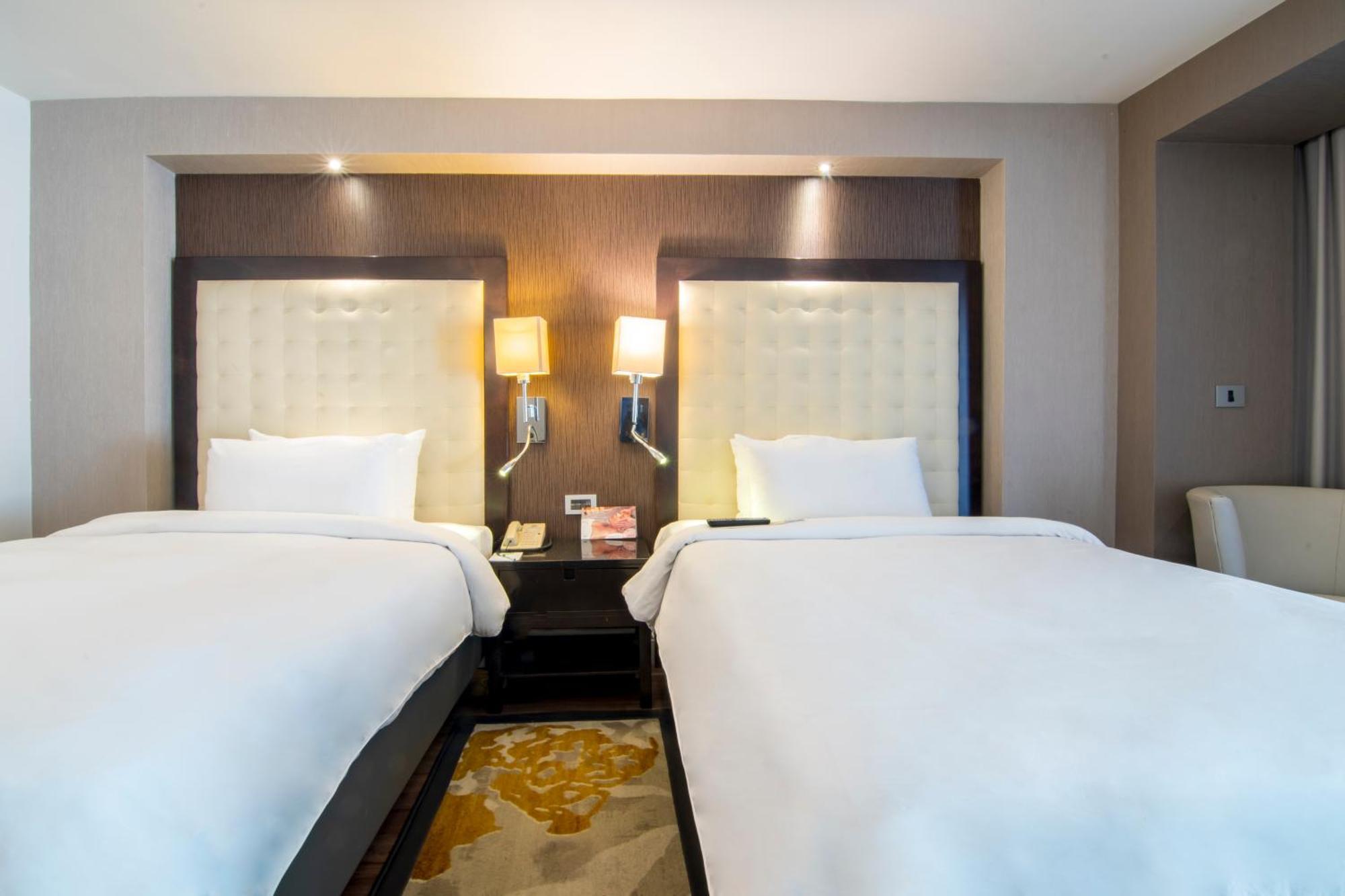 Hotel Lucerna Tijuana Kültér fotó