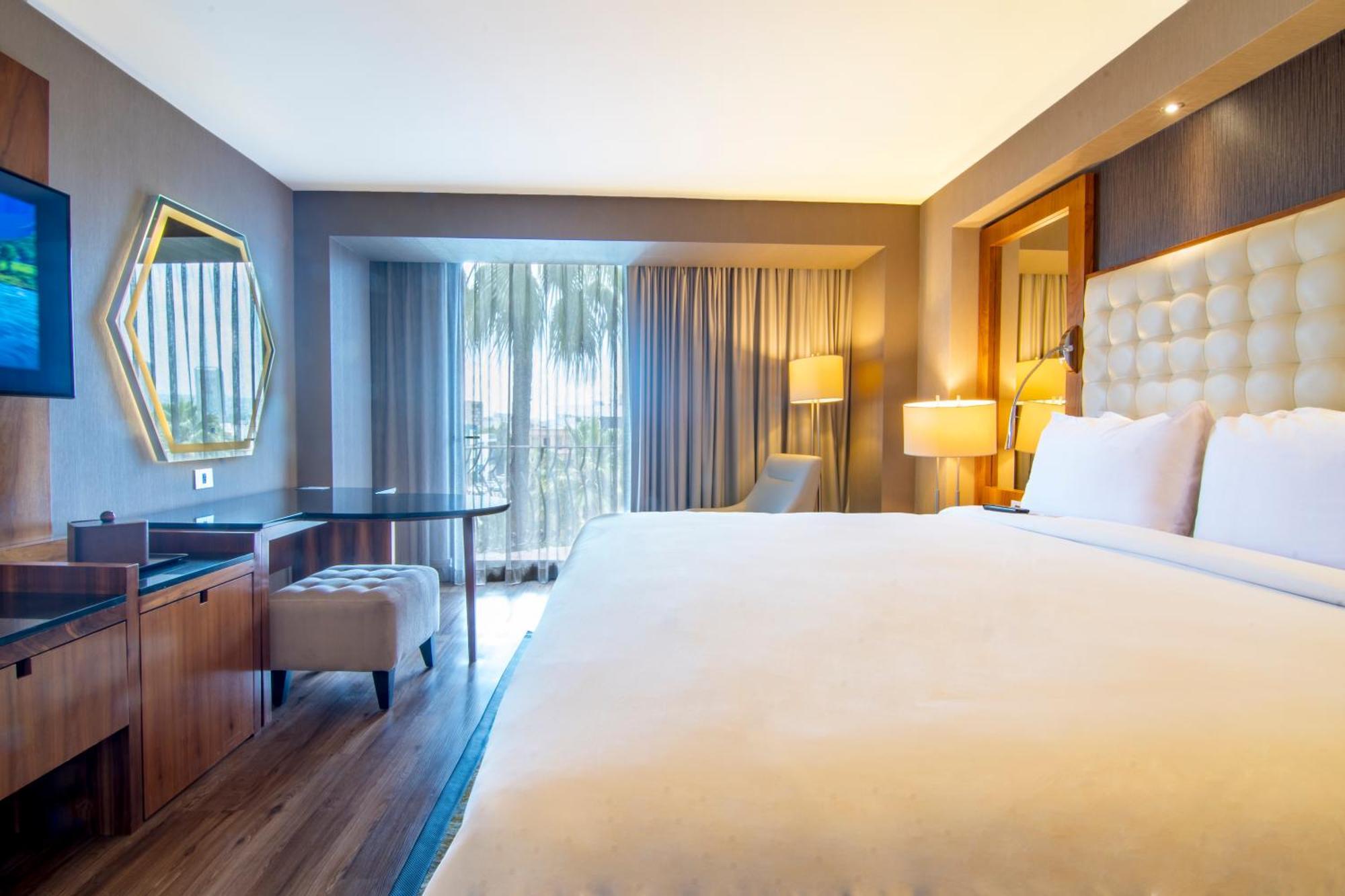 Hotel Lucerna Tijuana Kültér fotó